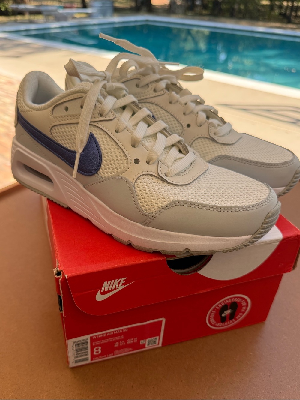 Nike Women’s Air Max SC in Summit White/Medium Blue Size 8